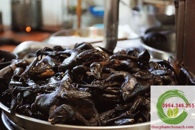 Gà ác làm sạch tại Hà Nội